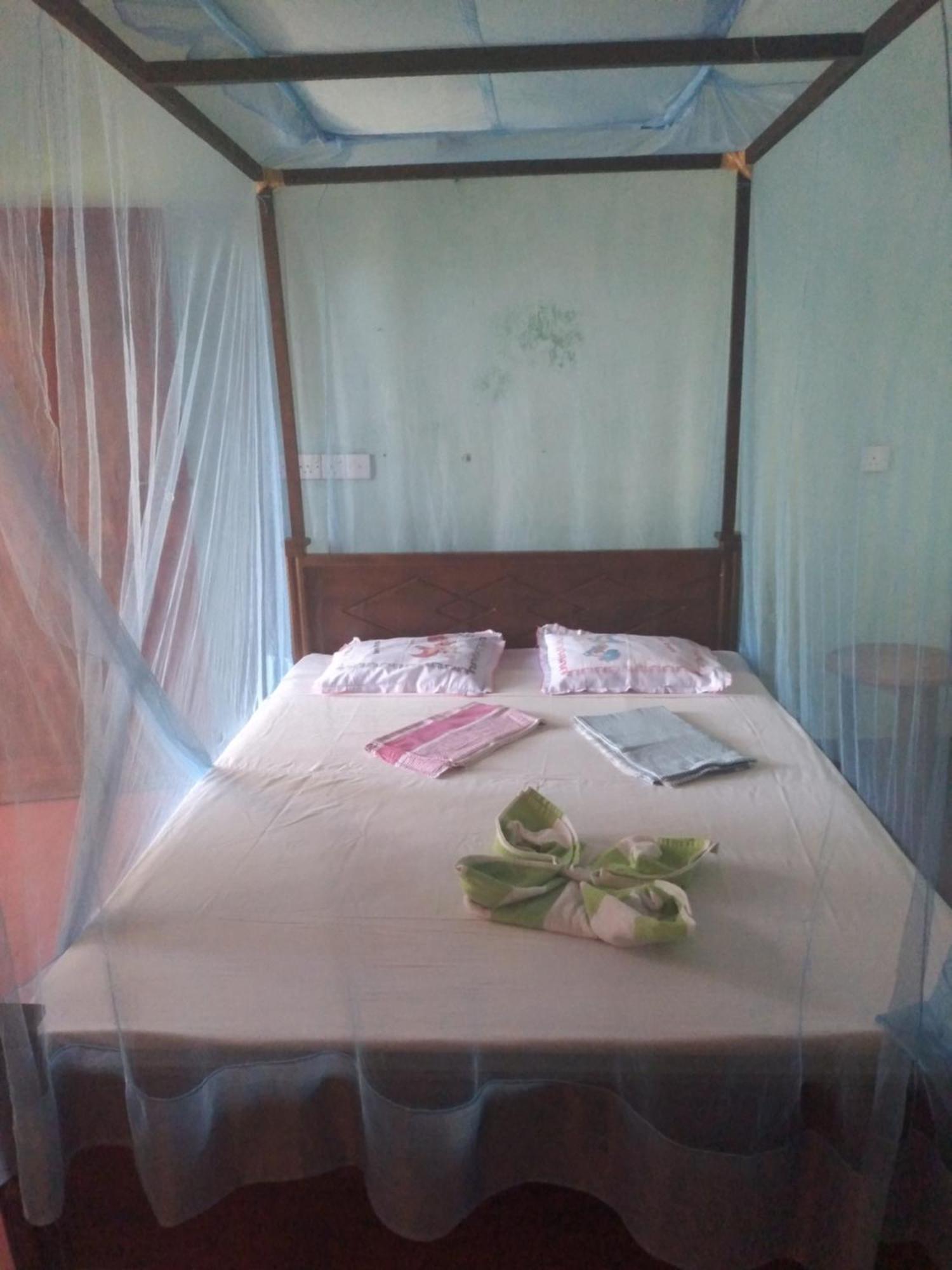 Star Sun Homestay Tangalle Bagian luar foto