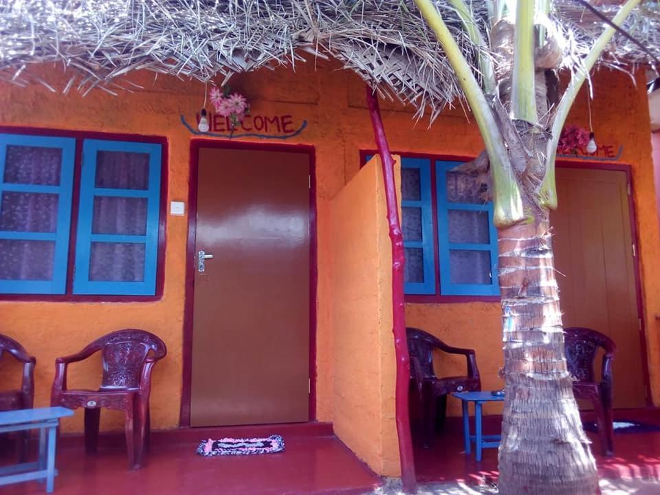 Star Sun Homestay Tangalle Bagian luar foto